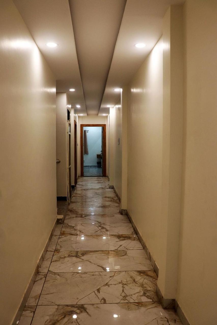 Hotel Malay Inn 乌贾因 外观 照片