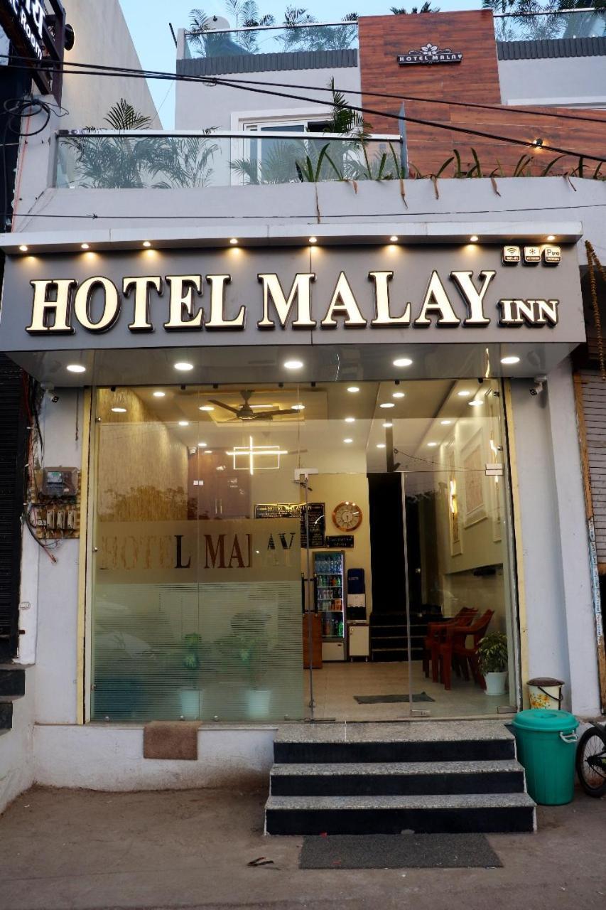 Hotel Malay Inn 乌贾因 外观 照片