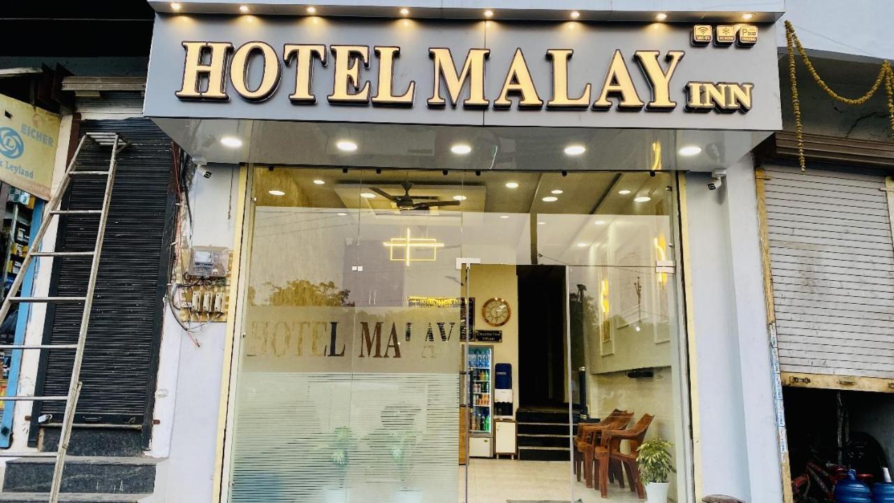 Hotel Malay Inn 乌贾因 外观 照片