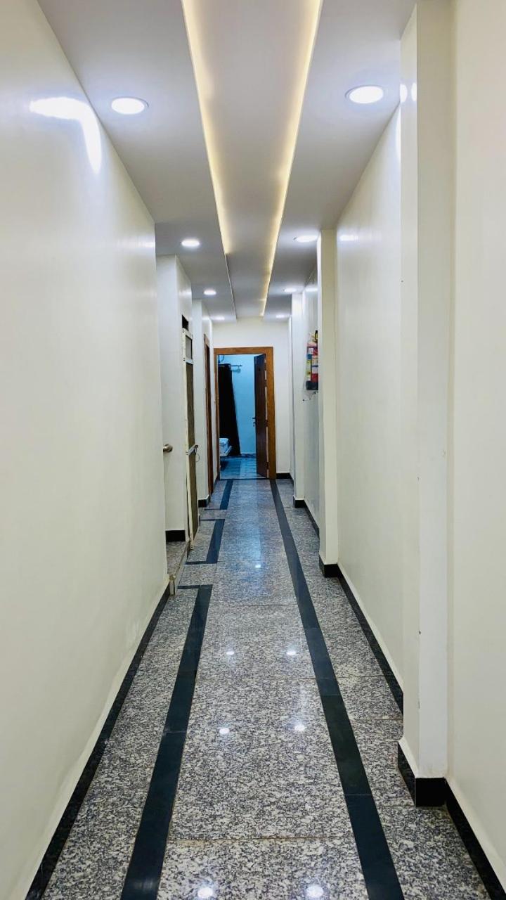 Hotel Malay Inn 乌贾因 外观 照片